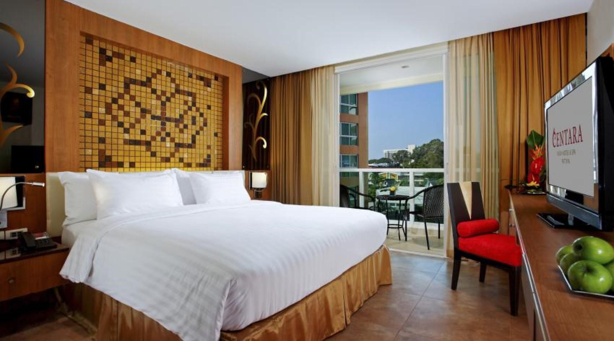 Centara Nova Hotel Pattaya Exterior photo