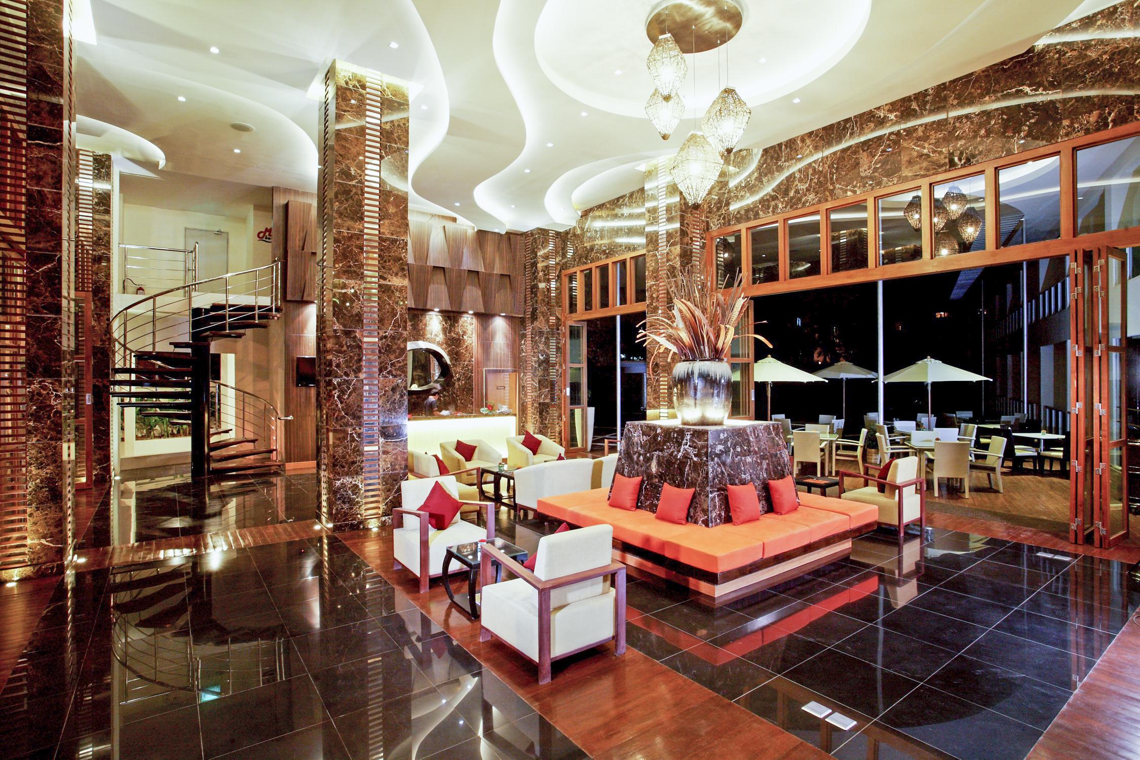 Centara Nova Hotel Pattaya Exterior photo