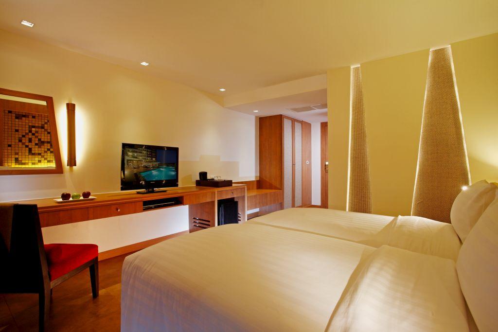 Centara Nova Hotel Pattaya Exterior photo